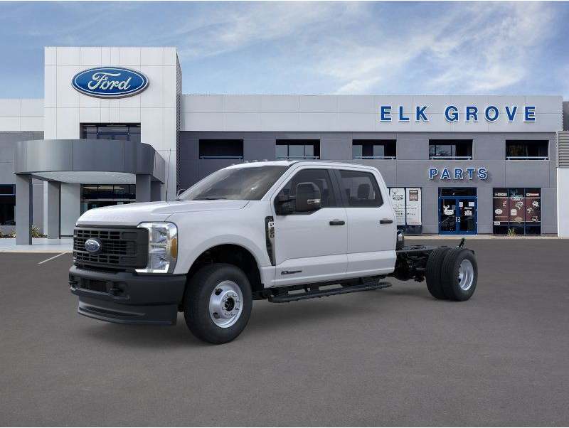 2026 Ford F-350 Super Duty Chassis Cab