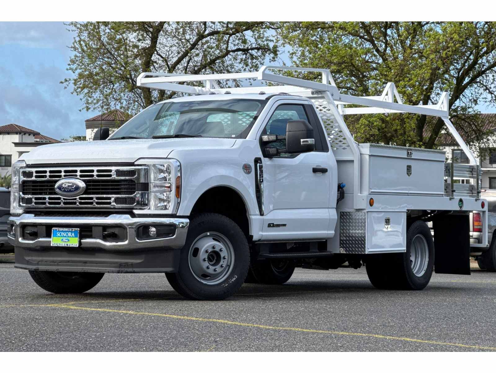 2024 Ford F-350 Super Duty Chassis Cab XL's photo