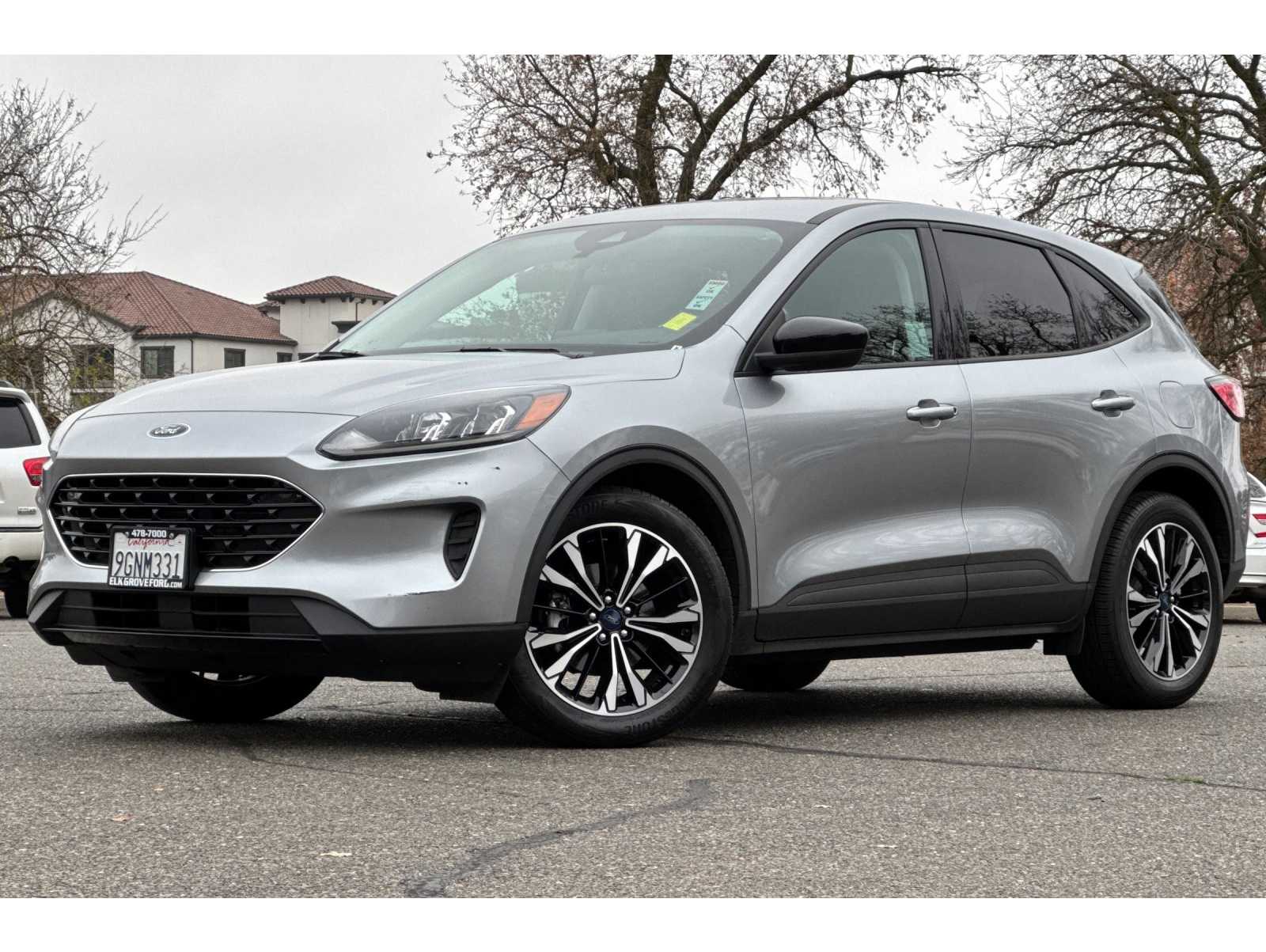 2022 Ford Escape SE's photo