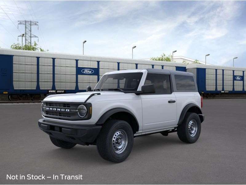 2025 Ford Bronco 2-Door Base's photo