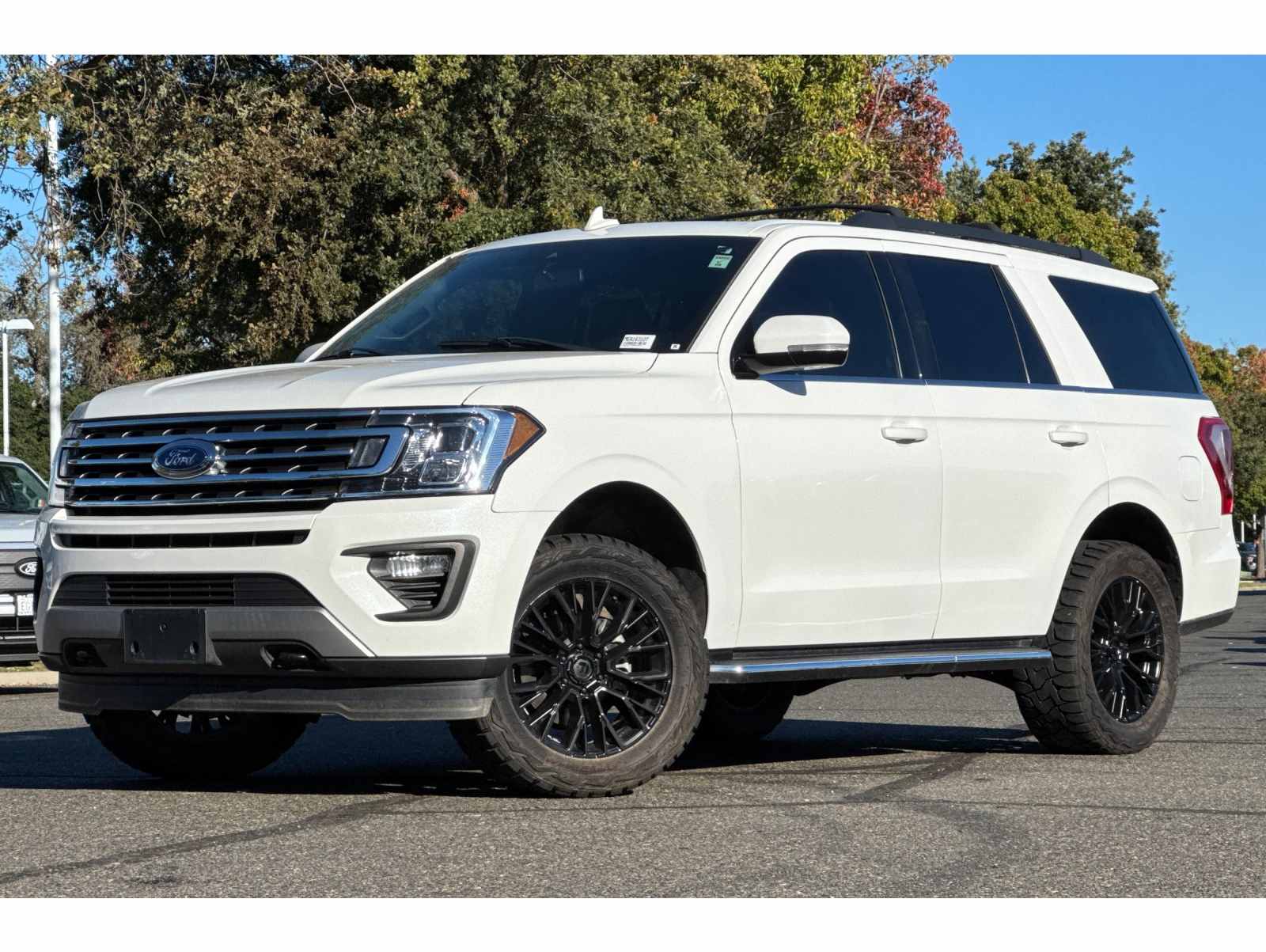 2021 Ford Expedition XLT's photo