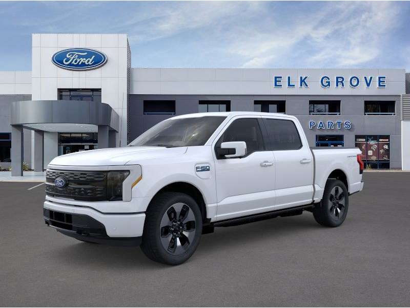 2025 Ford F-150 Lightning Platinum's photo