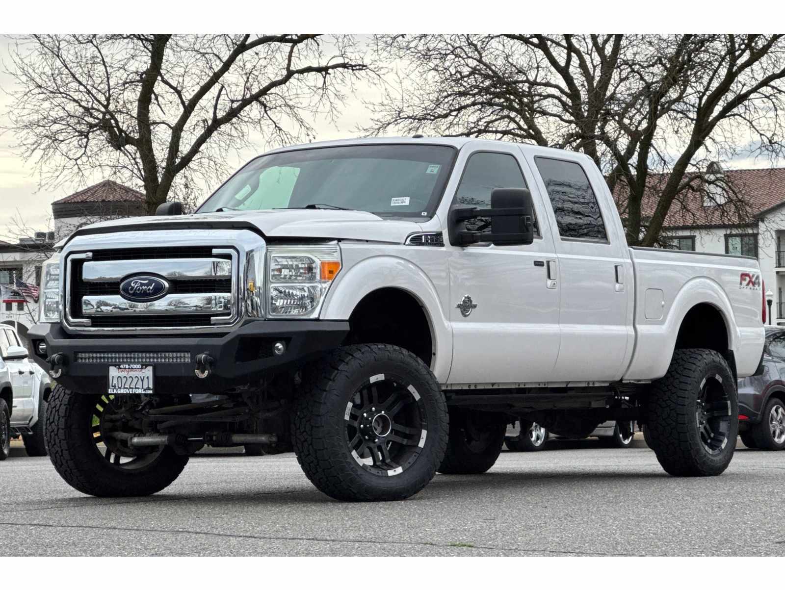 2016 Ford F-350 Super Duty Lariat's photo