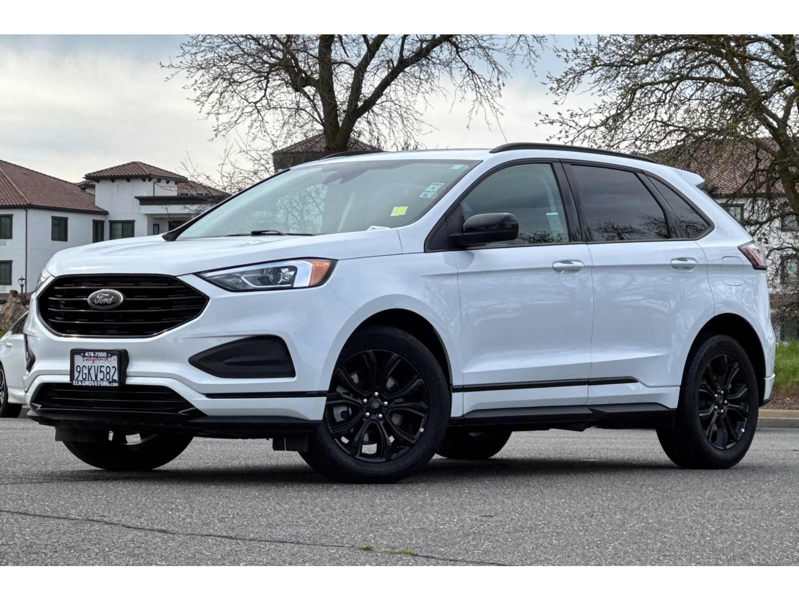2023 Ford Edge SE