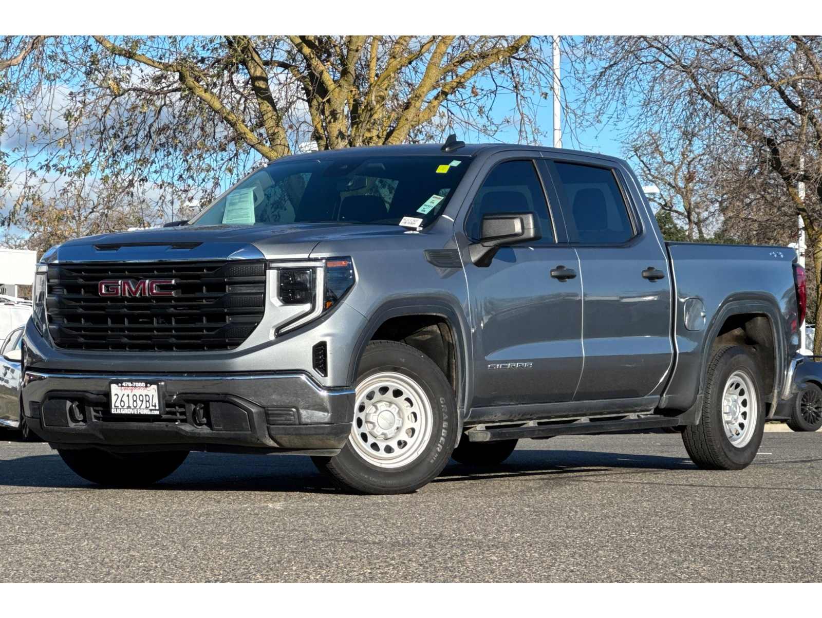 2024 GMC Sierra 1500 Pro's photo
