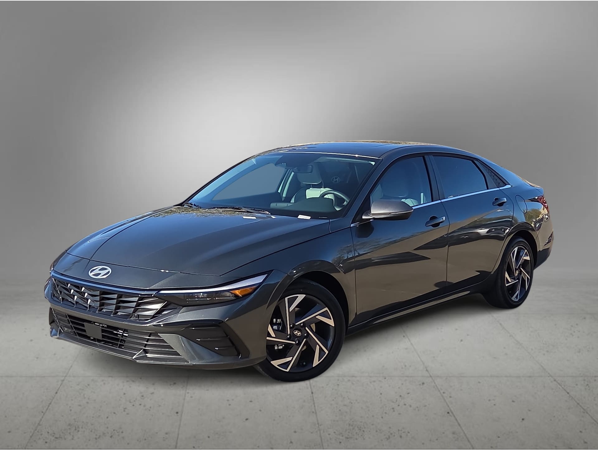 2026 Hyundai Elantra Limited's photo