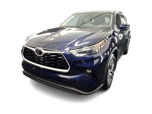 2024 Toyota Highlander LE -
                Miami, FL