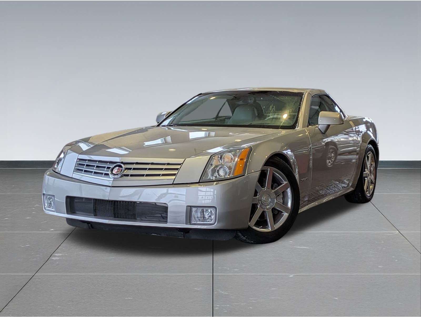 2005 Cadillac XLR Base