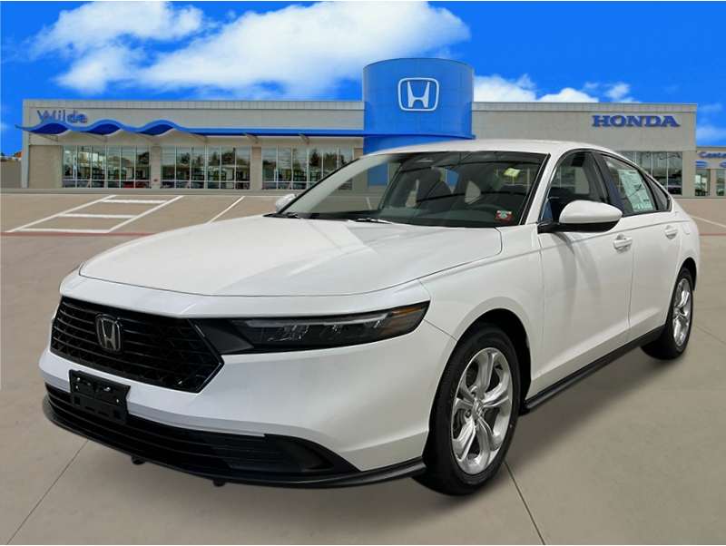 2025 Honda Accord LX's photo