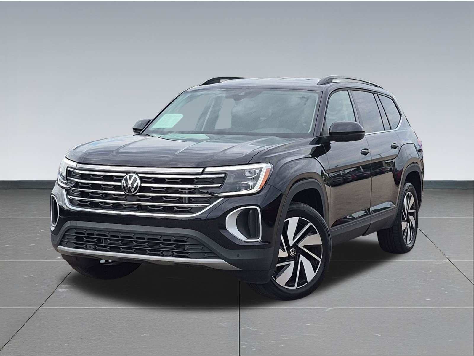 2026 Volkswagen Atlas SE w/Tech