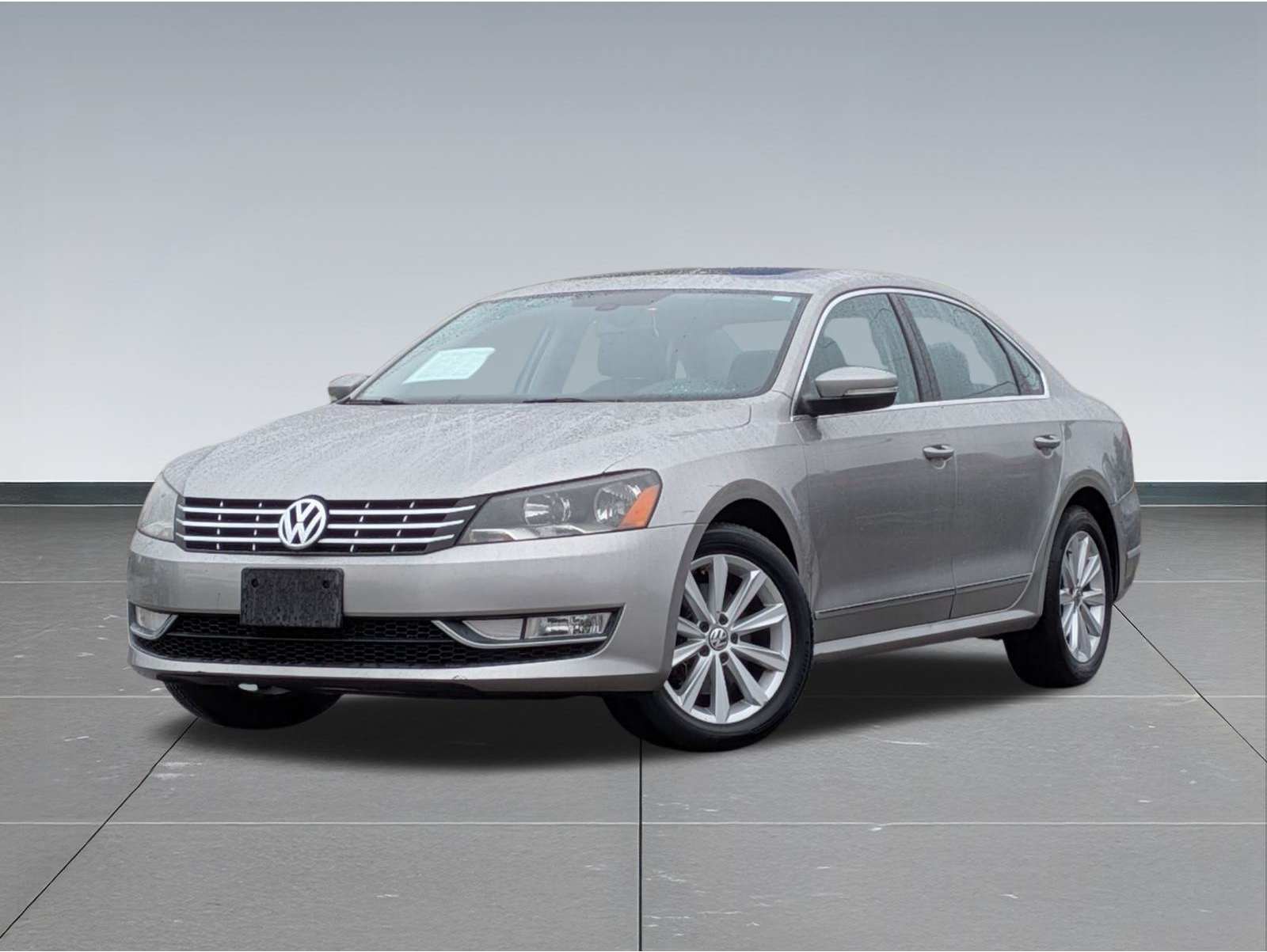 2013 Volkswagen Passat SEL