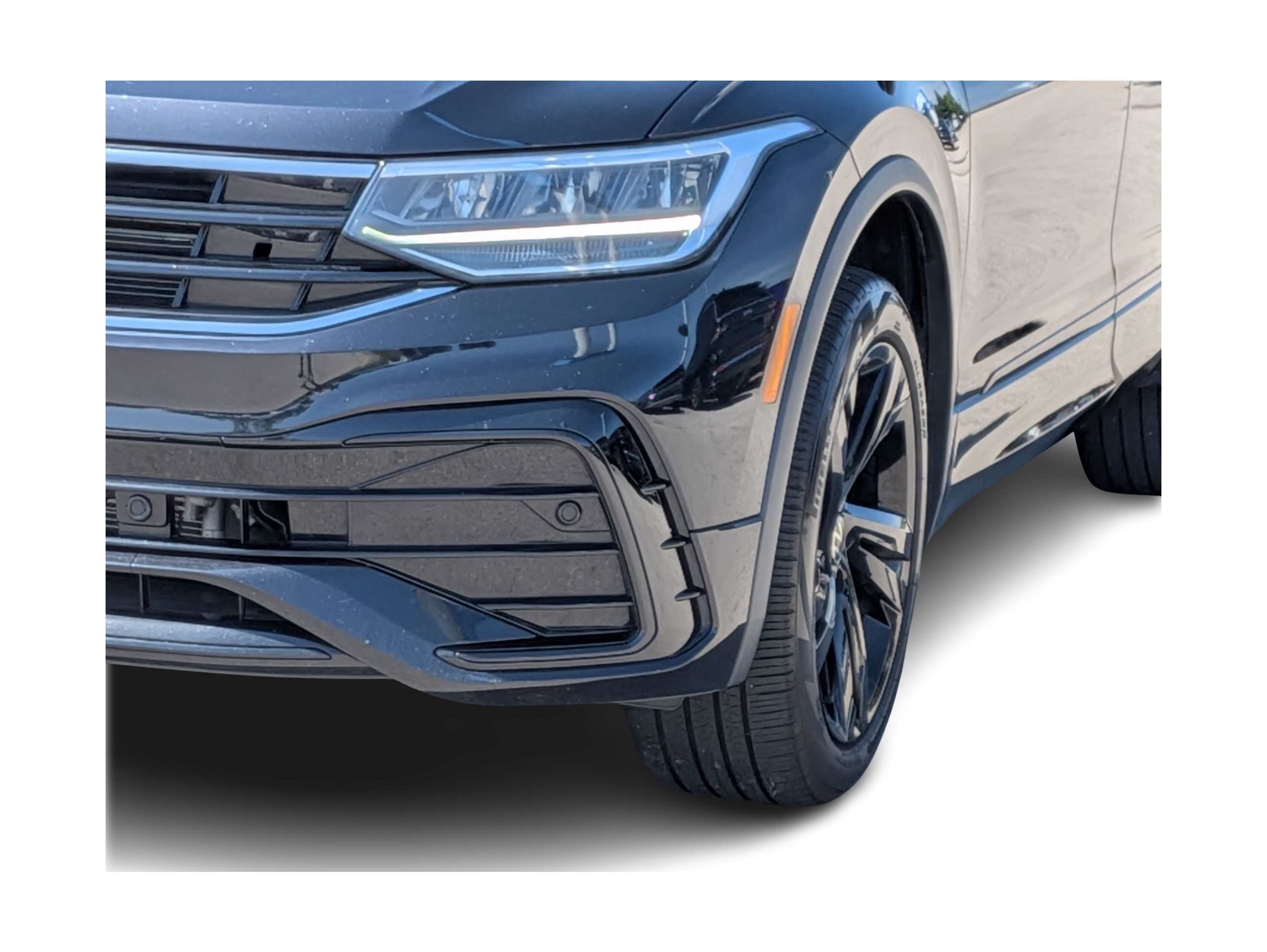 Thumbnail: 2024 Volkswagen Tiguan - 1