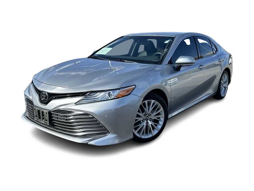 2018 Toyota Camry XLE -
                Waukesha, WI