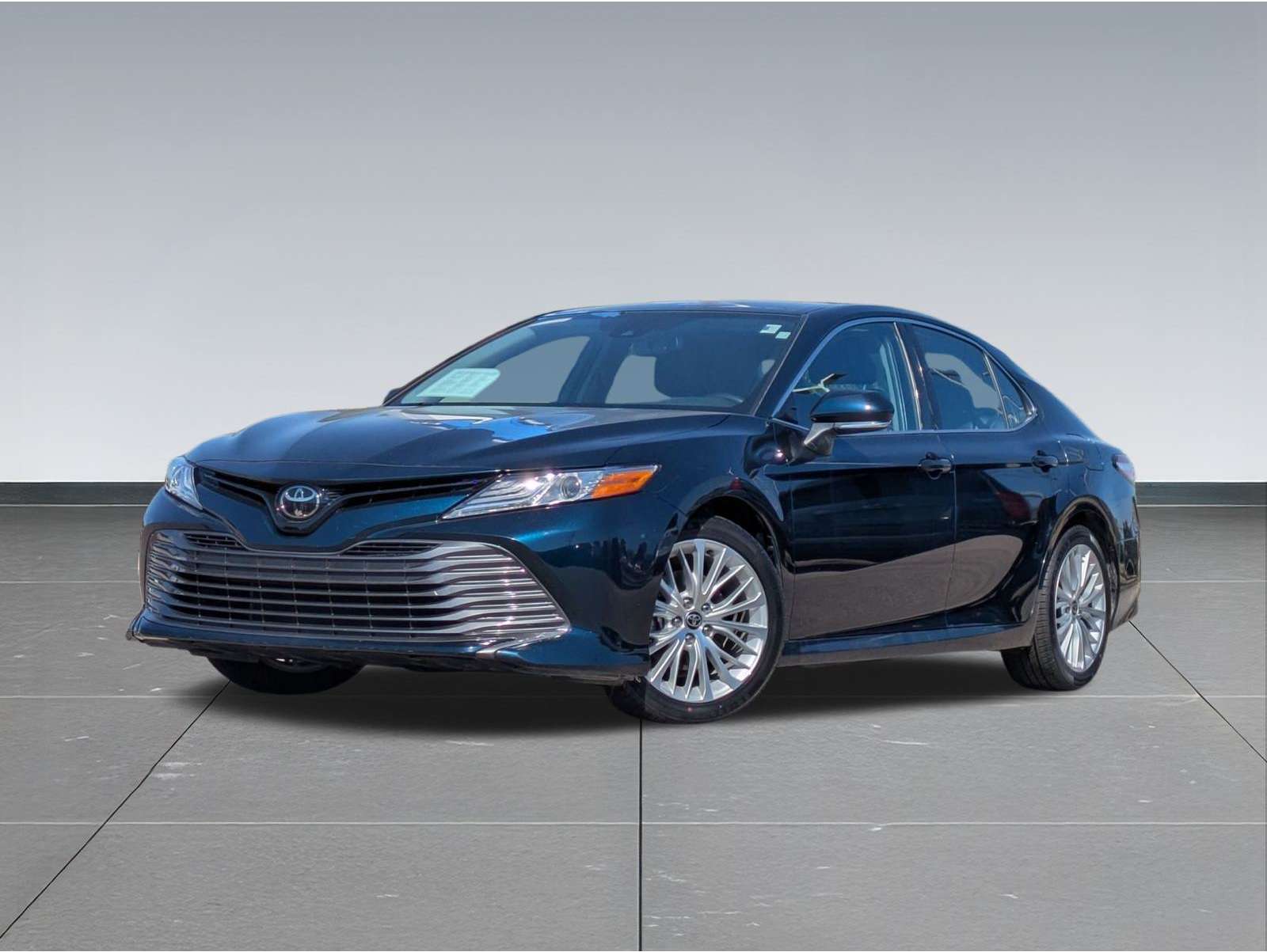 2020 Toyota Camry XLE