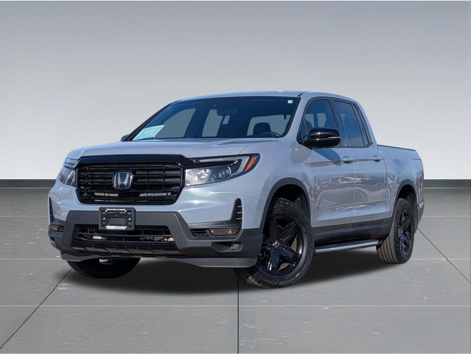 2022 Honda Ridgeline Black Edition's photo