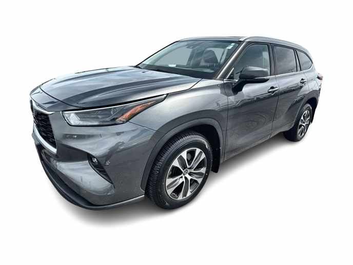 2022 Toyota Highlander XLE -
                  Waukesha, WI