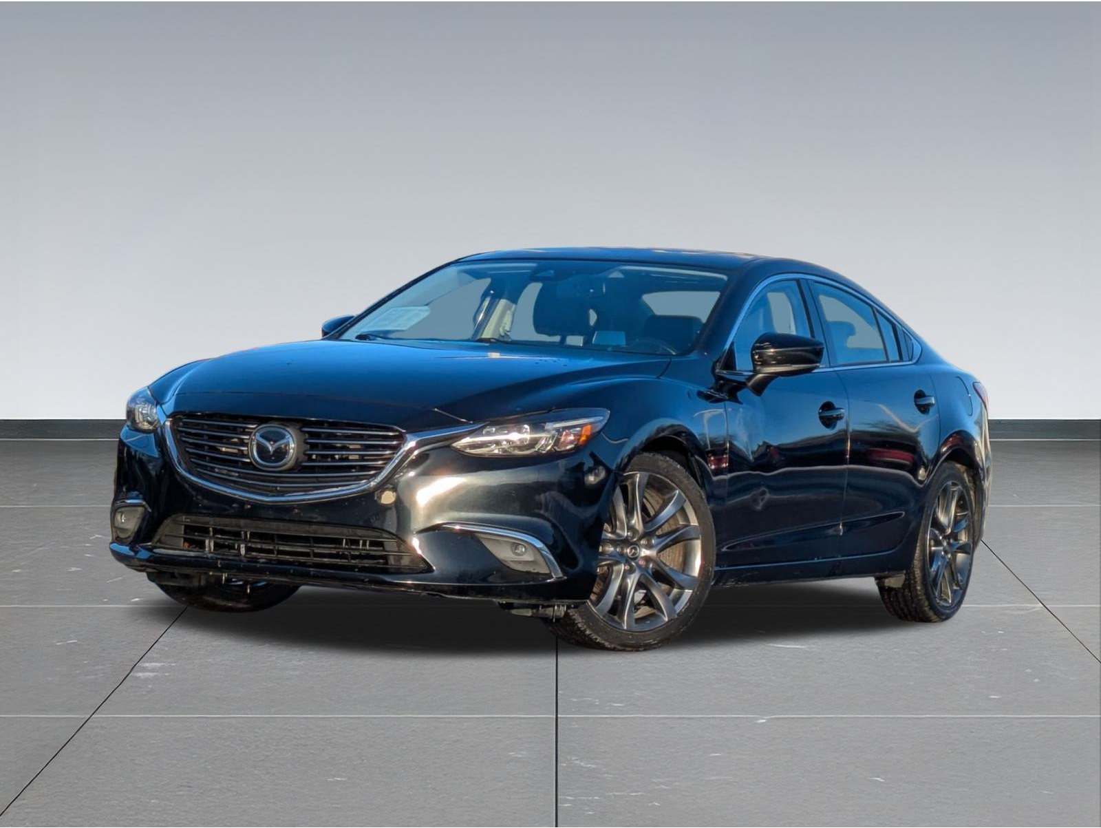 2017 Mazda Mazda6 i Grand Touring's photo