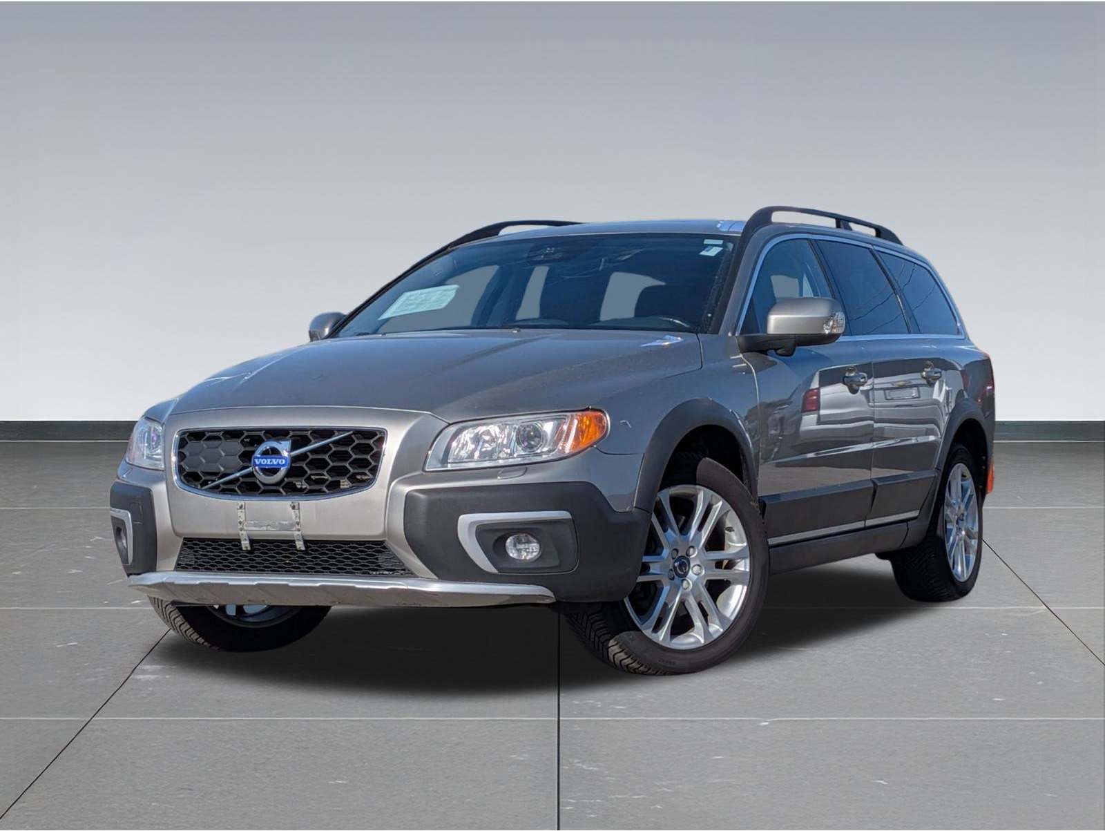 2016 Volvo XC70 Platinum