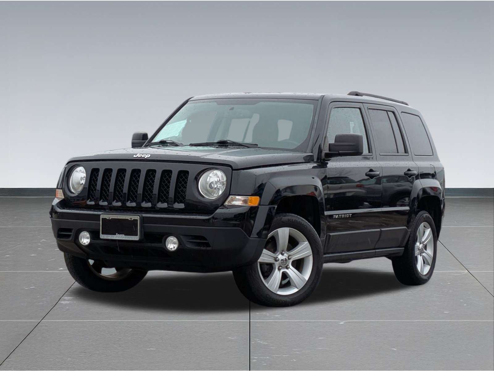 2014 Jeep Patriot Latitude's photo