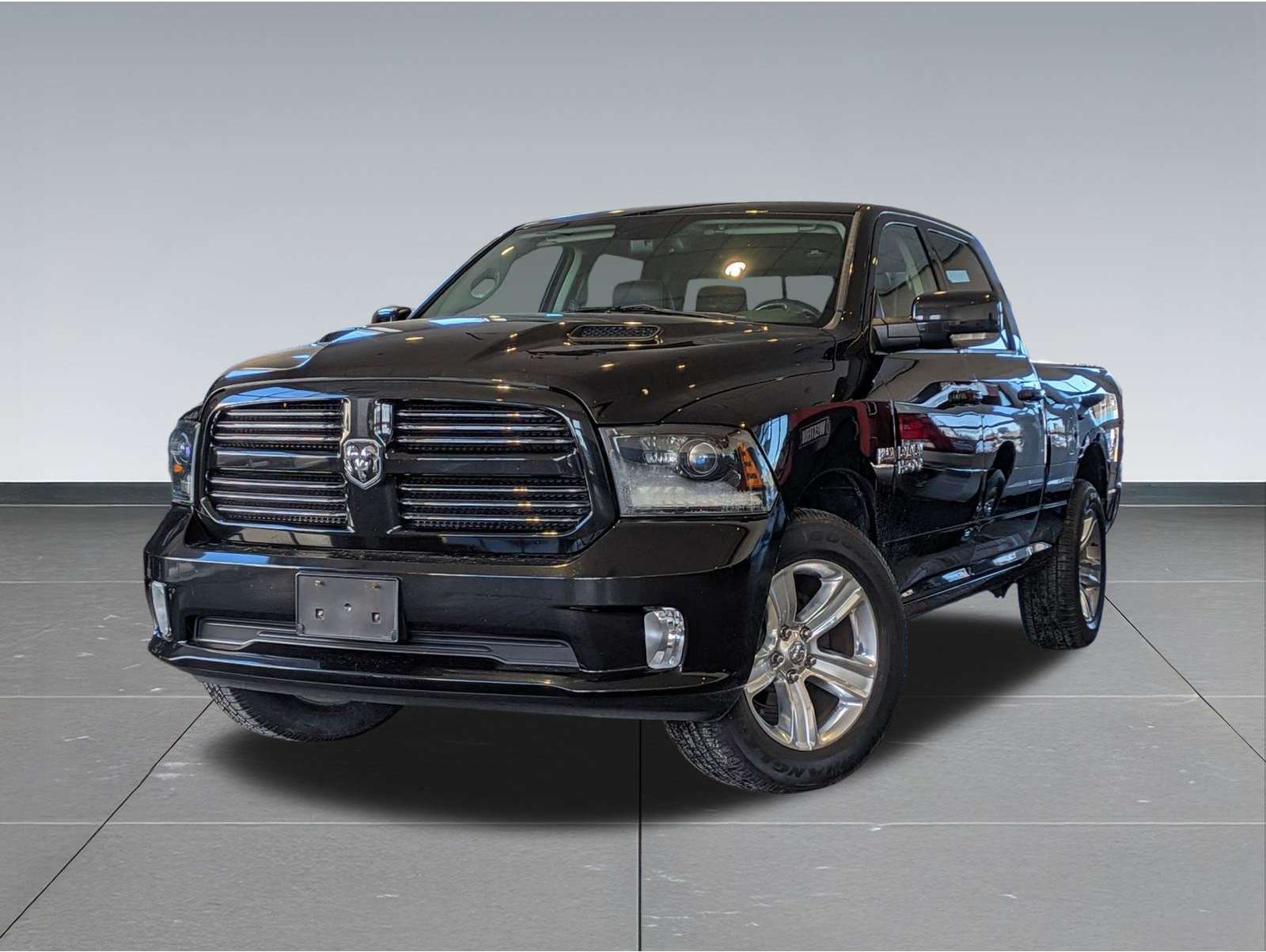 2015 RAM Ram 1500 Pickup Sport's photo