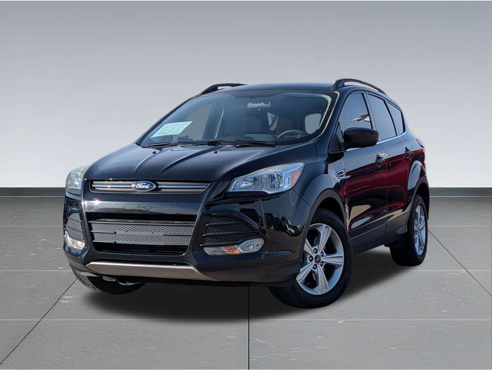 2015 Ford Escape SE's photo