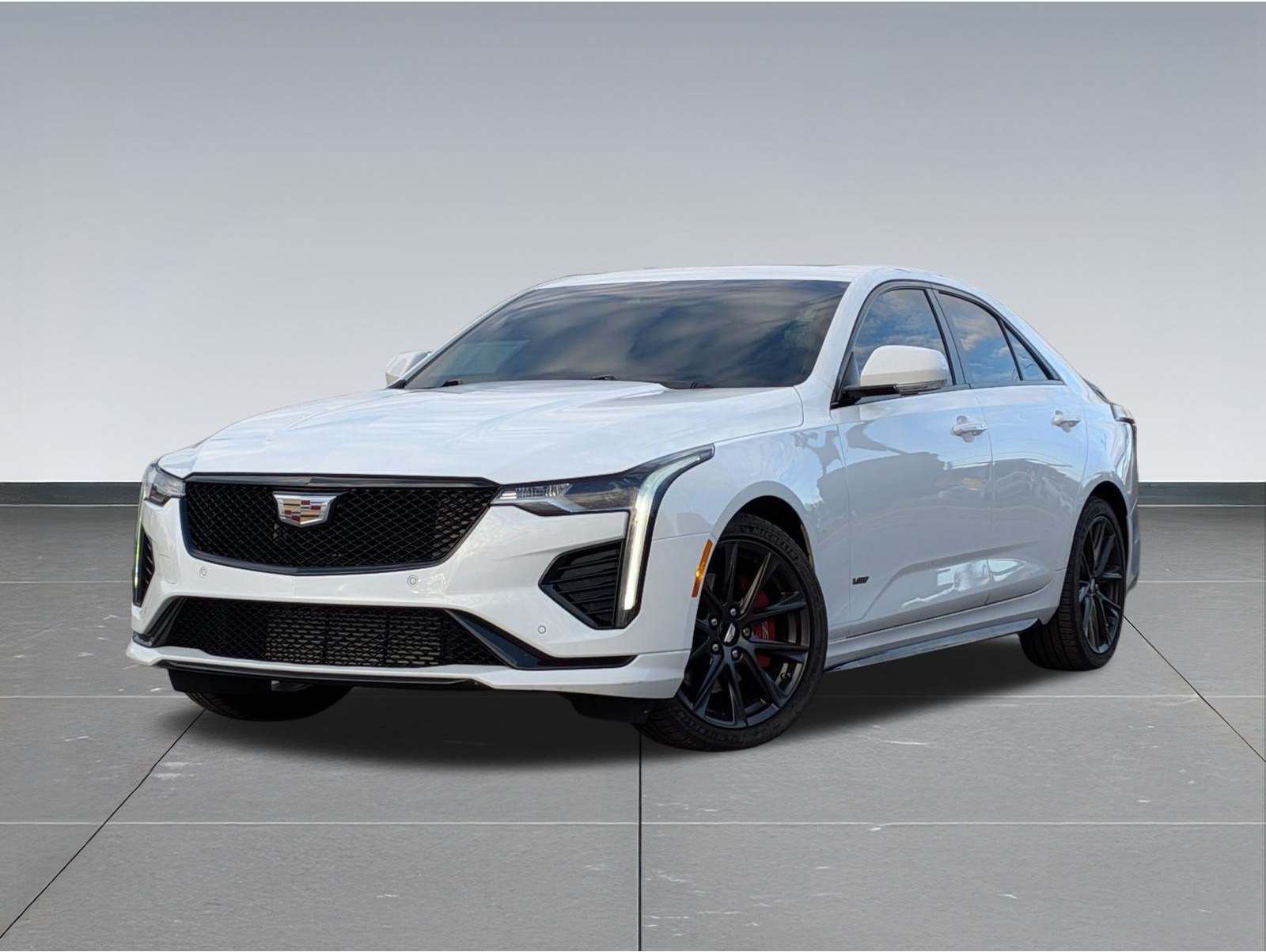 2020 Cadillac CT4 V-Series's photo