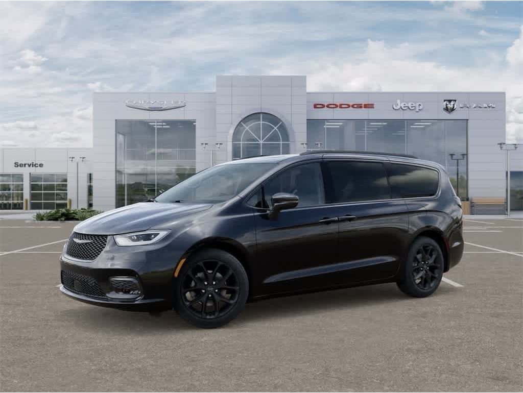 2026 Chrysler Pacifica Limited's photo