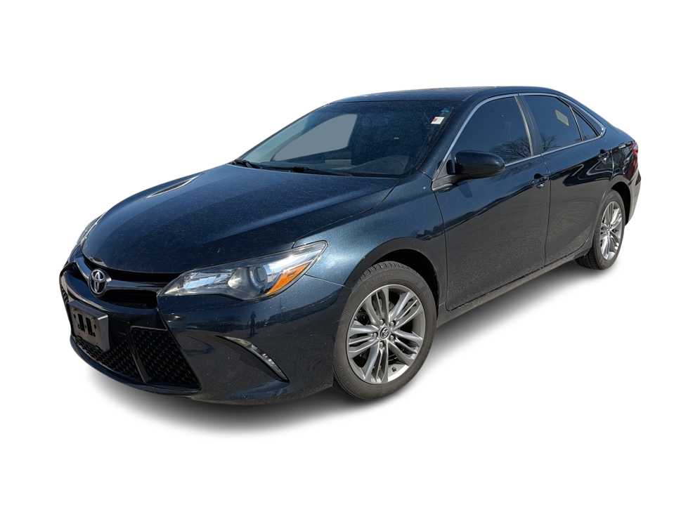 2015 Toyota Camry SE -
                  Waukesha, WI