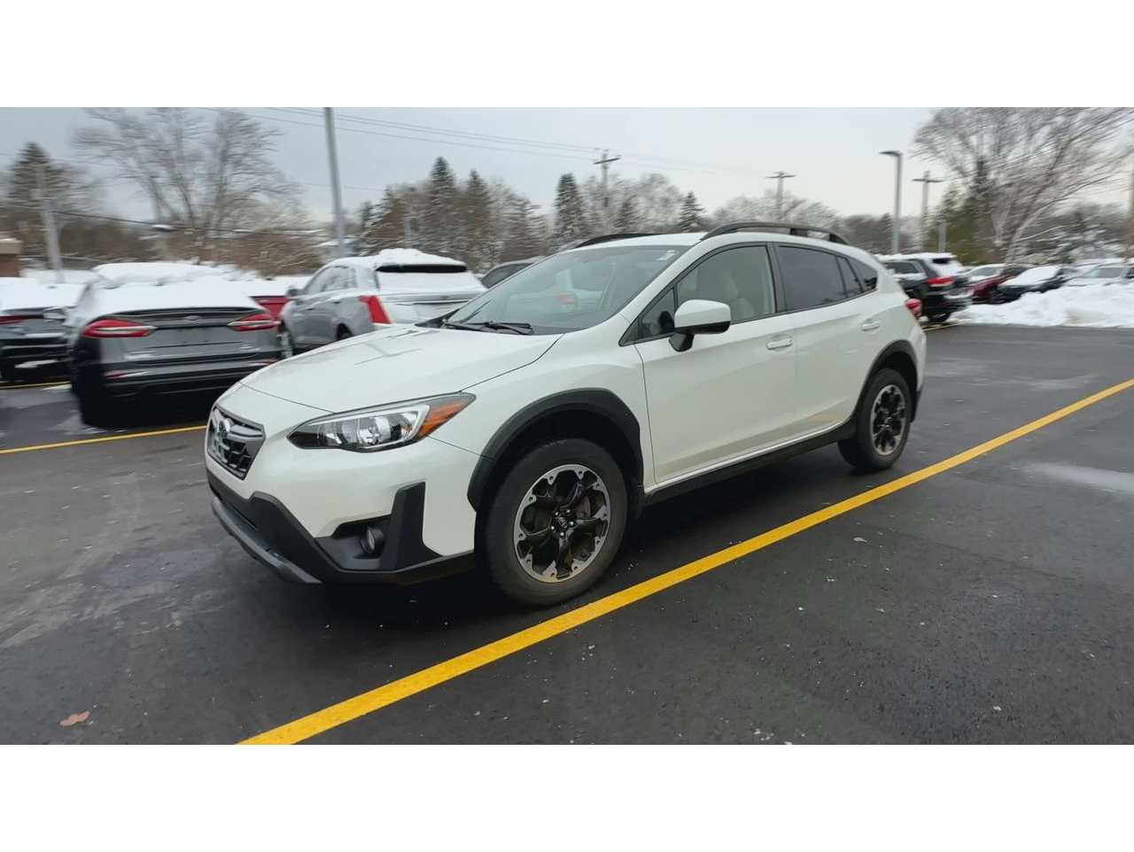 2023 Subaru Crosstrek Premium's photo