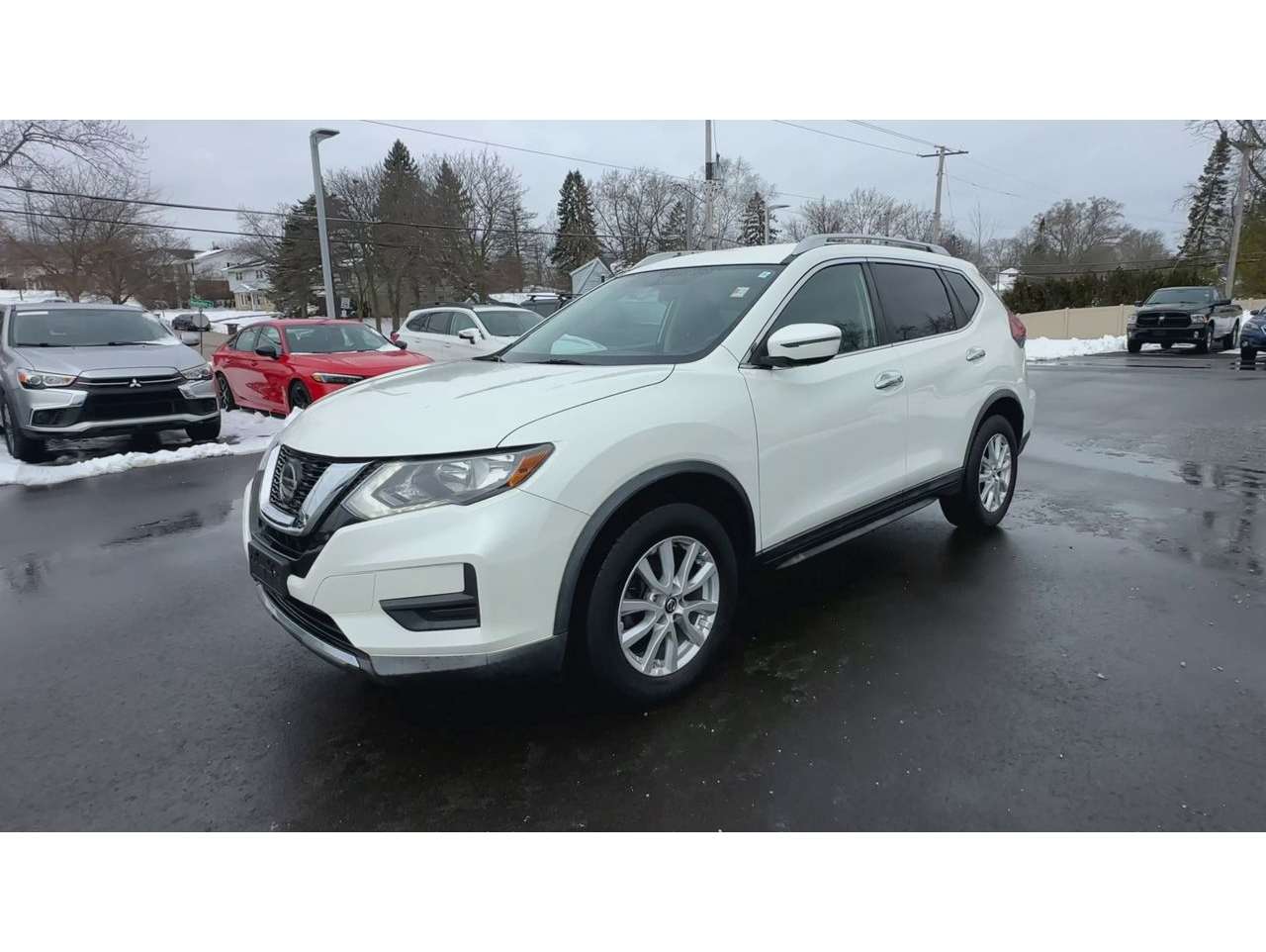 2018 Nissan Rogue SV