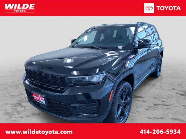 2022 Jeep Grand Cherokee Altitude