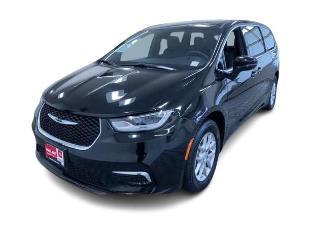 Thumbnail: 2025 Chrysler Pacifica - 1