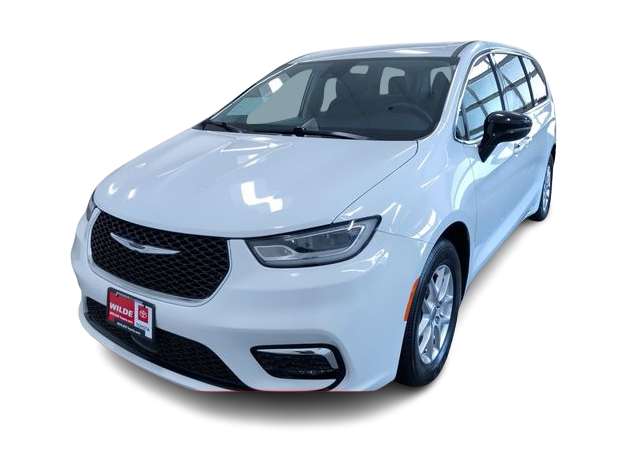 Thumbnail: 2024 Chrysler Pacifica - 1
