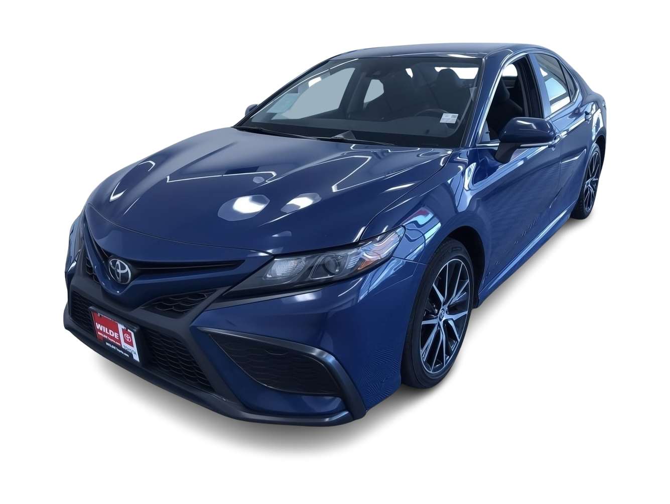 2024 Toyota Camry SE -
                West Allis, WI