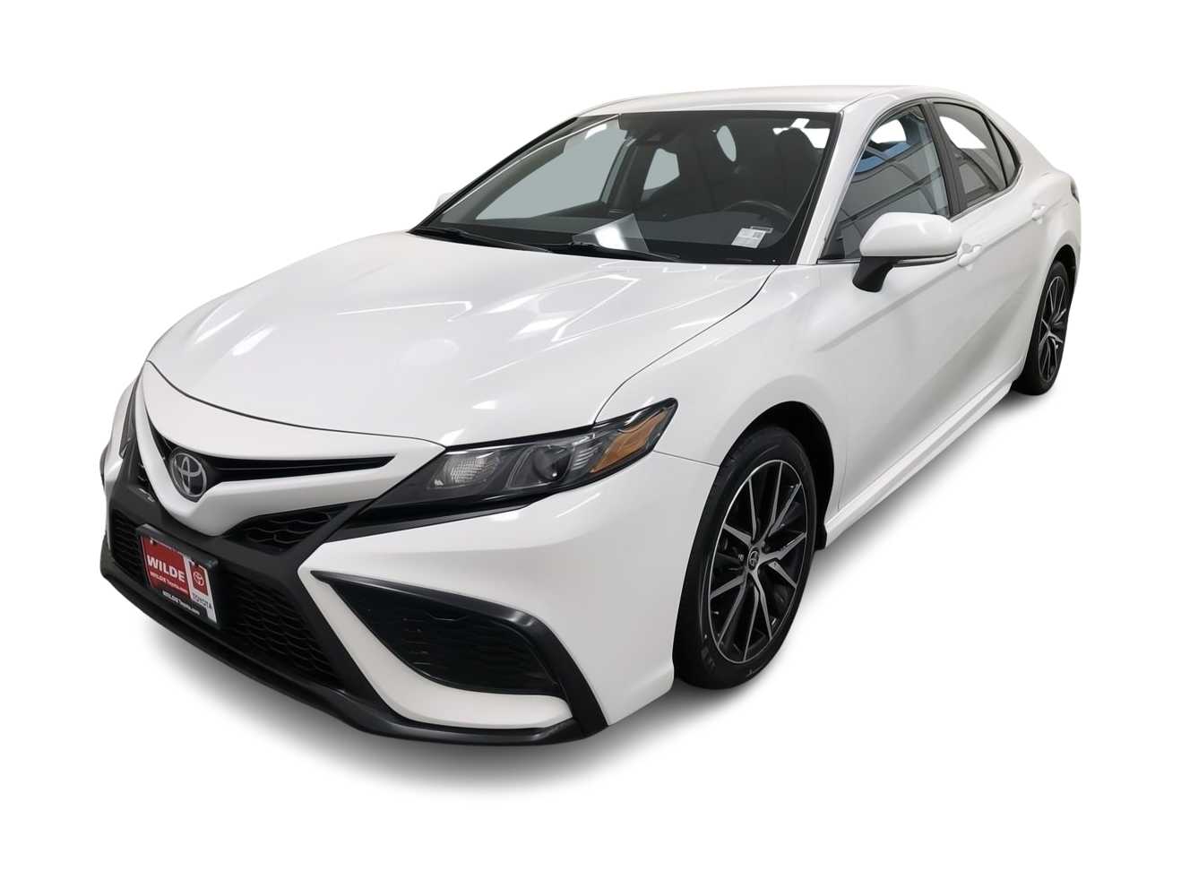 2024 Toyota Camry SE -
                West Allis, WI