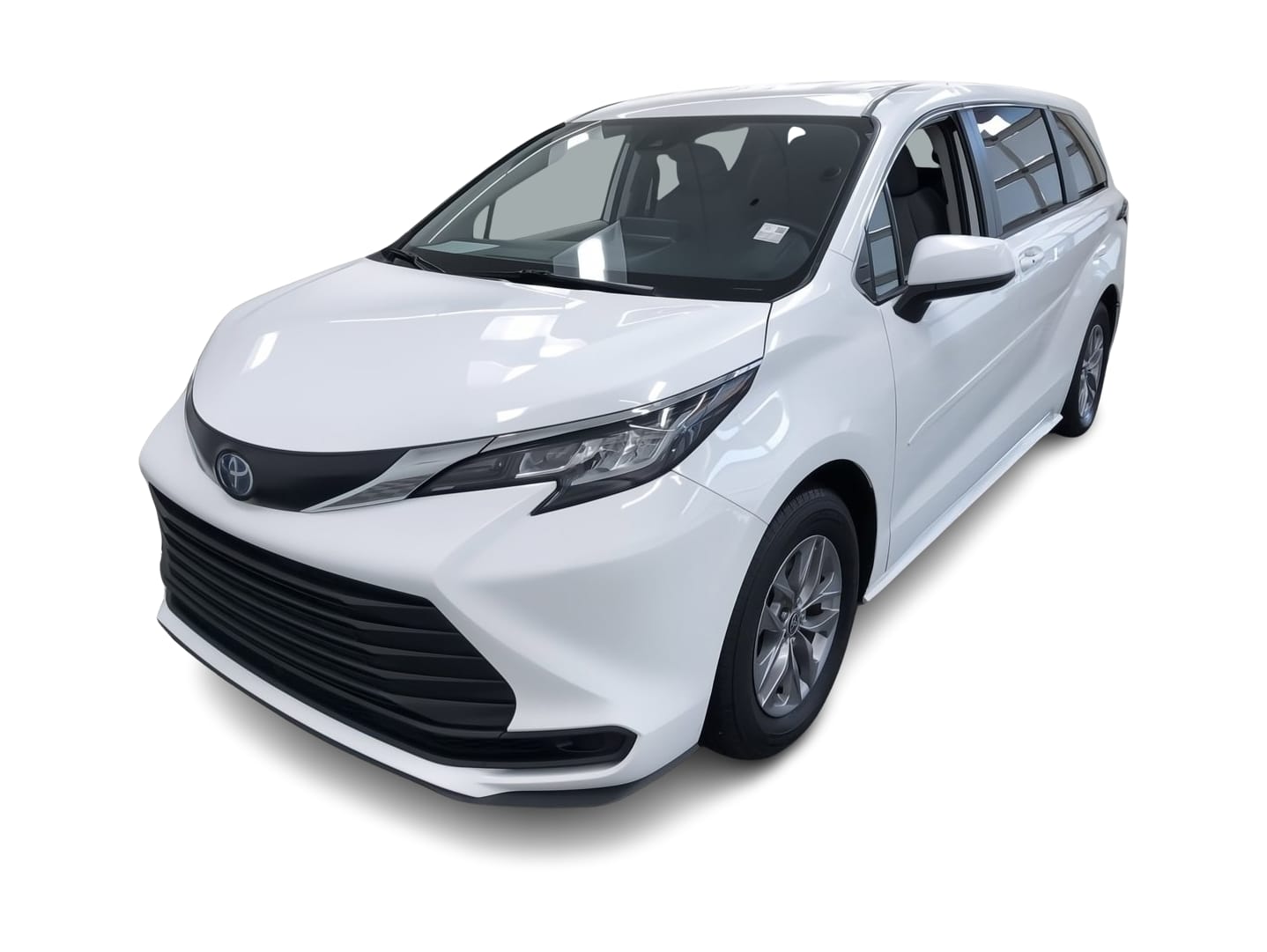 2022 Toyota Sienna LE -
                West Allis, WI