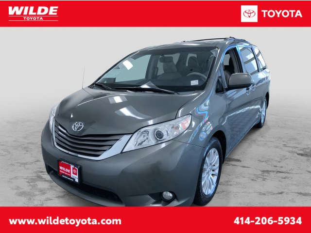 2012 Toyota Sienna