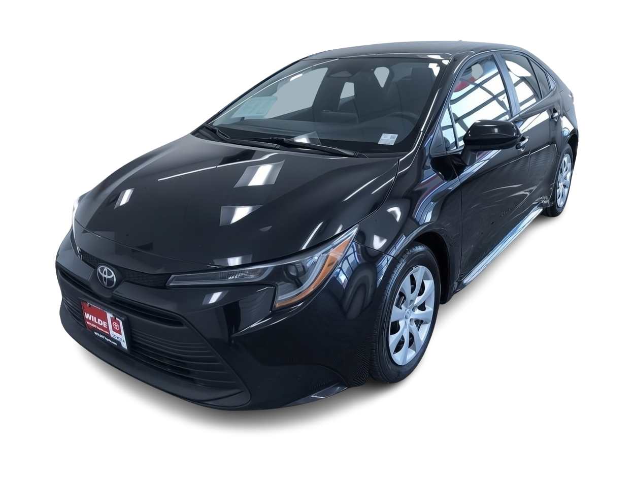 2023 Toyota Corolla LE -
                West Allis, WI