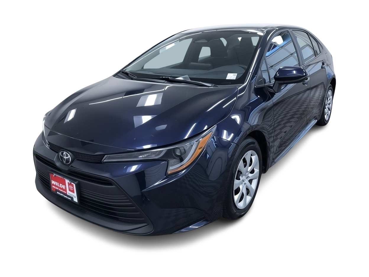 2023 Toyota Corolla LE Hero Image