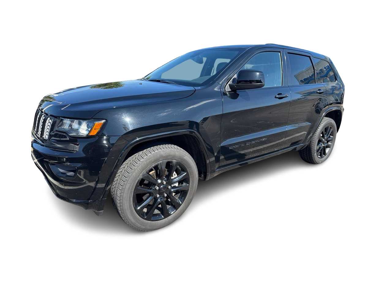 Thumbnail: 2018 Jeep Grand Cherokee - 1