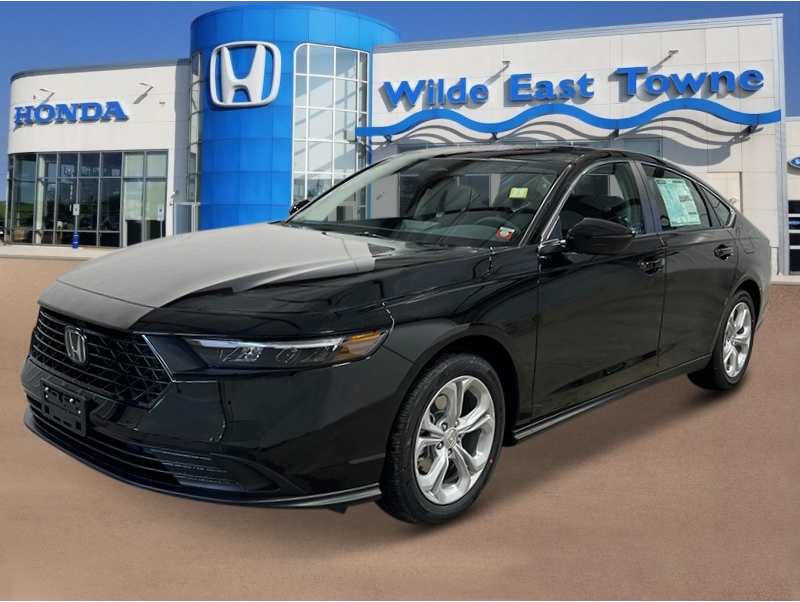 2025 Honda Accord LX's photo