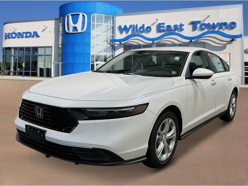 2025 Honda Accord LX's photo