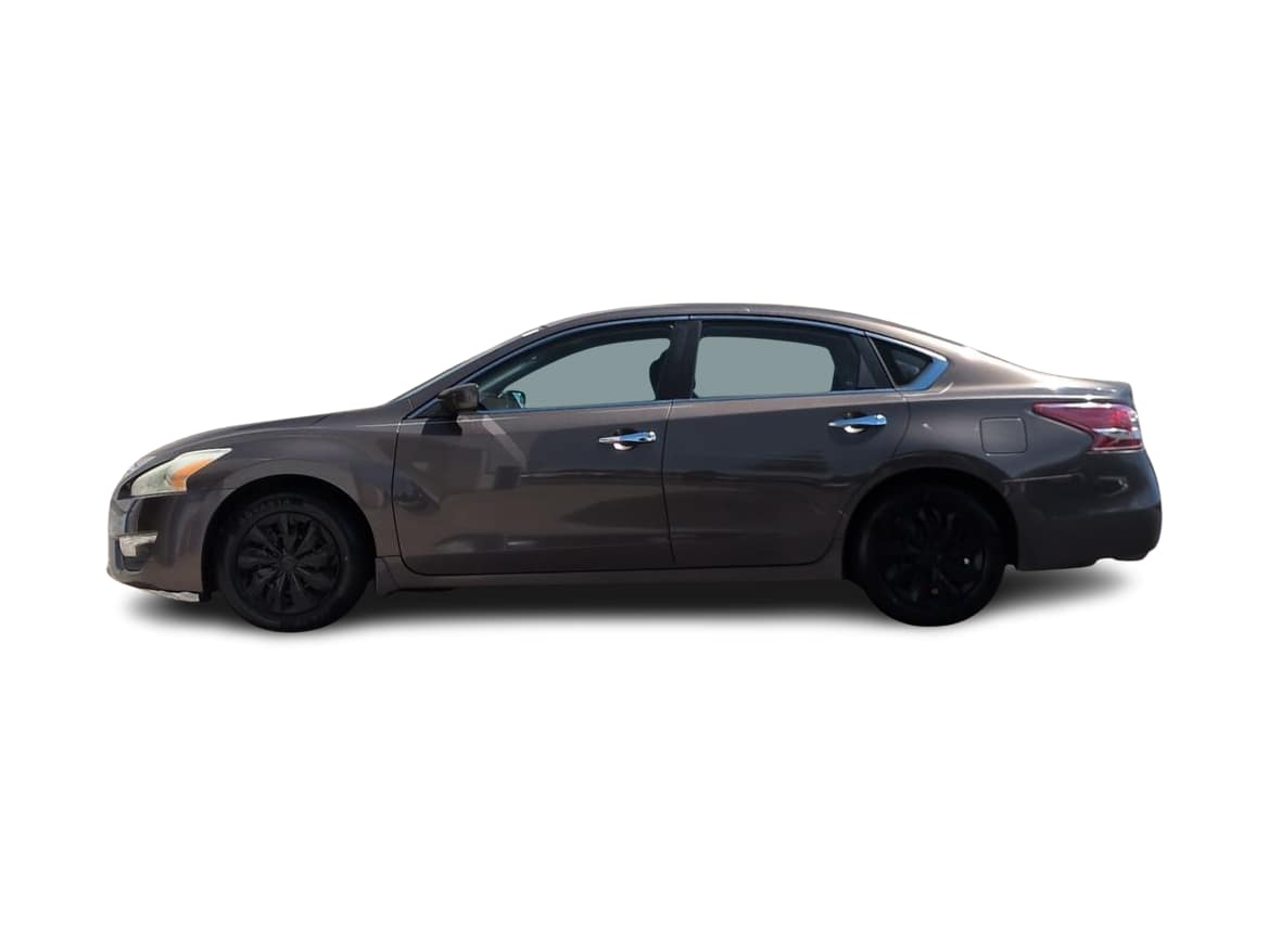 2013 Nissan Altima S -
                  Madison, WI