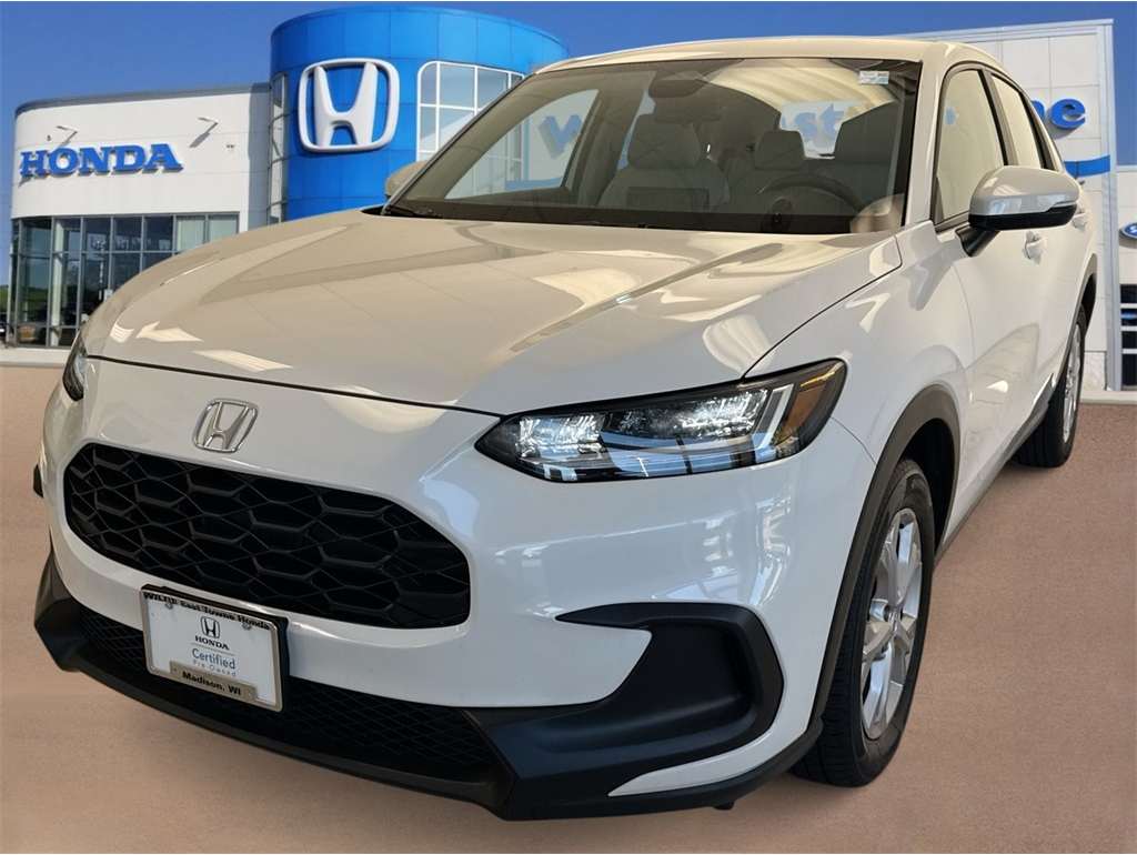 2025 Honda HR-V LX's photo