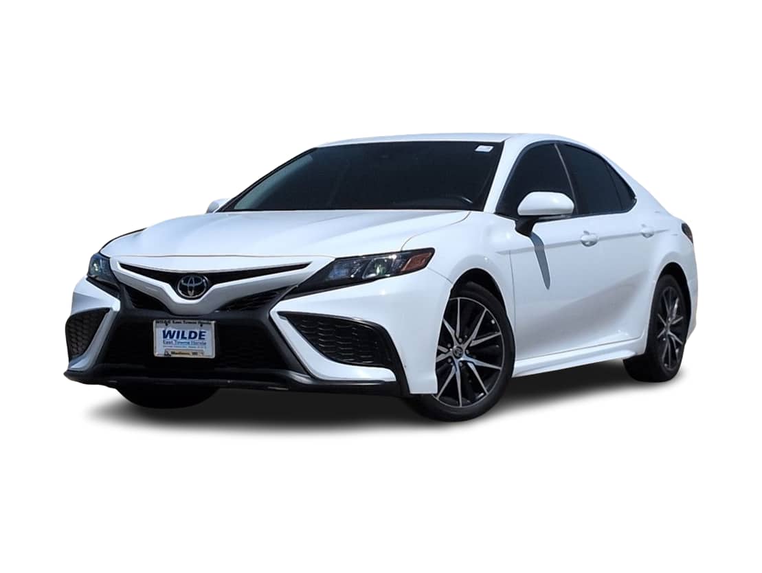 2023 Toyota Camry SE -
                  Madison, WI
