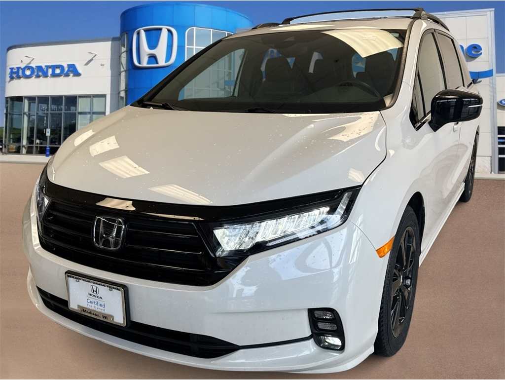 2023 Honda Odyssey SPORT's photo