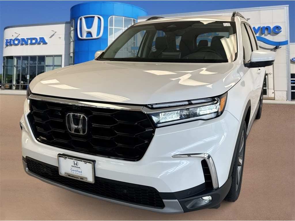 2025 Honda Pilot Elite's photo