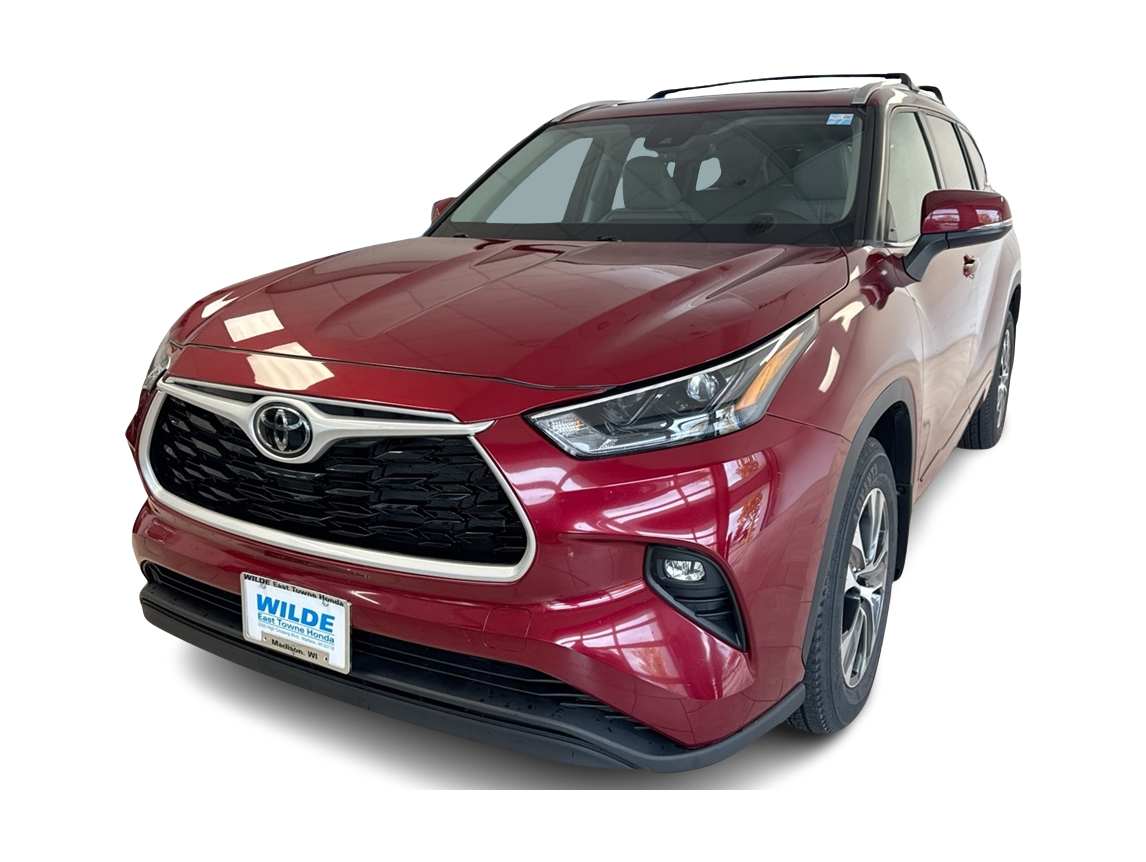 Thumbnail: 2022 Toyota Highlander - 1