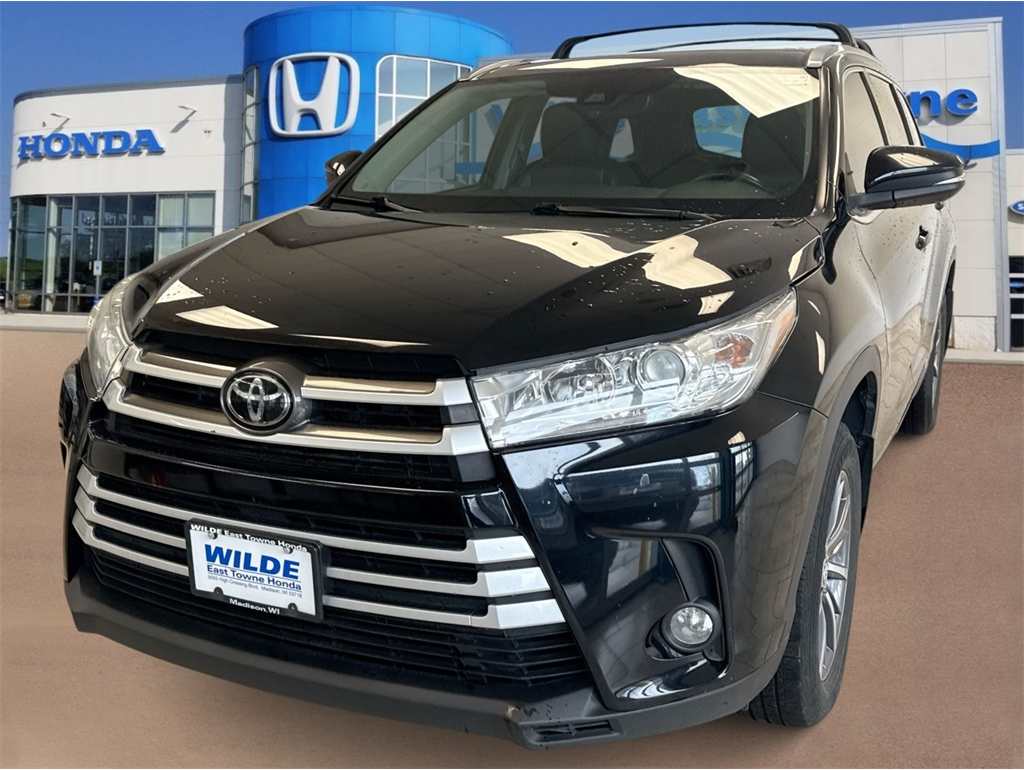 2019 Toyota Highlander XLE's photo