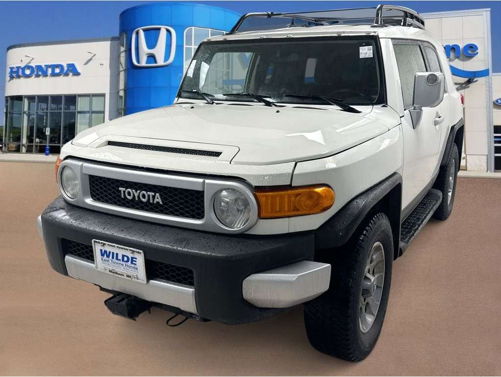 2013 Toyota FJ Cruiser Base
